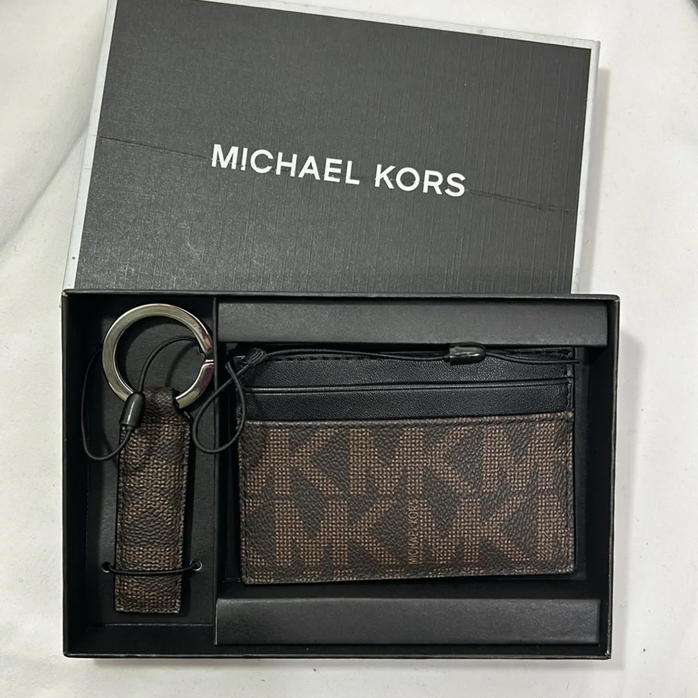Michael Kors Mens Card Case and Keychain Gift‎ Set Brown MK Logo Signature Boxed
